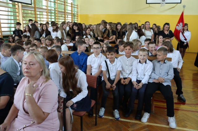 b_1024_768_0_00_images_2023_2024_WYDARZENIA_Rozpoczecie_374507319_766108541983763_7606732561062186234_n